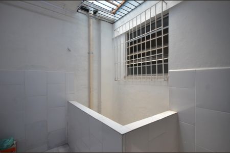 Apartamento para alugar com 67m², 2 quartos e 1 vagaÁrea de Serviço