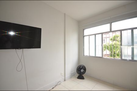 Apartamento para alugar com 67m², 2 quartos e 1 vagaQuarto 1