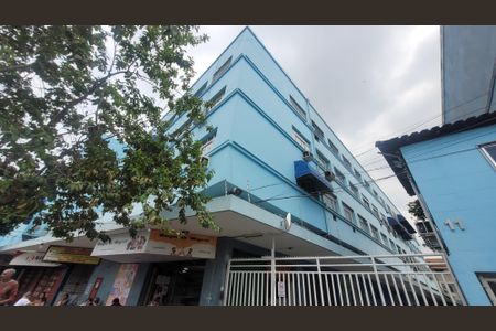 Apartamento para alugar com 67m², 2 quartos e 1 vaga Apartamento para alugar com 67m², 2 quartos e 1 vagaFachada