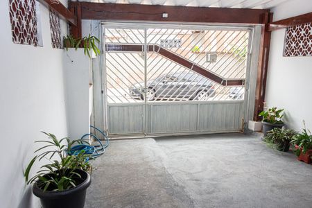 Casa para alugar com 120m², 2 quartos e 1 vaga Casa para alugar com 120m², 2 quartos e 1 vagaGaragem