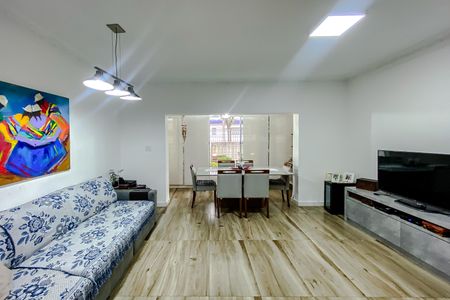 Sala de casa à venda com 3 quartos, 190m² em Vila Monumento, São Paulo