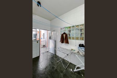 Casa à venda com 190m², 3 quartos e 3 vagasÁrea de Serviço