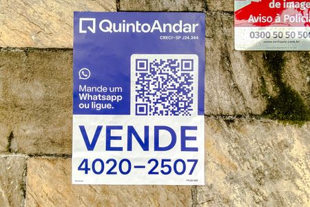 Casa à venda com 190m², 3 quartos e 3 vagasPlaquinha