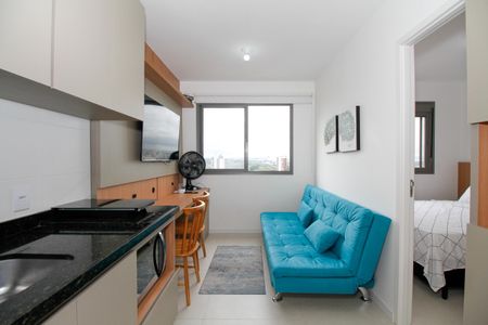 Studio à venda com 27m², 1 quarto e sem vaga Studio à venda com 27m², 1 quarto e sem vagaSala e Cozinha