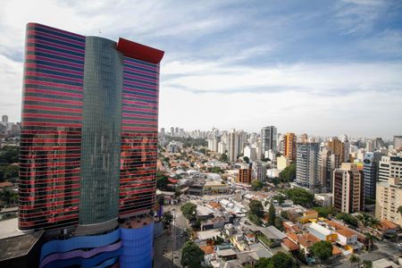 Studio à venda com 27m², 1 quarto e sem vaga Studio à venda com 27m², 1 quarto e sem vagaÁrea Comum - Vista da Churrasqueira 2