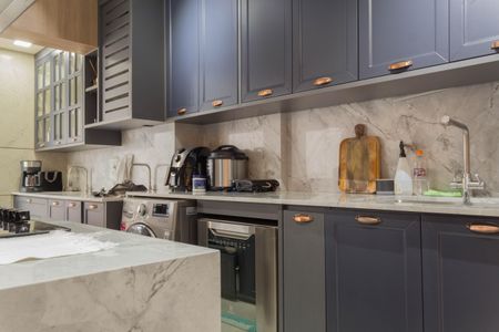 Apartamento à venda com 93m², 2 quartos e 2 vagasCozinha