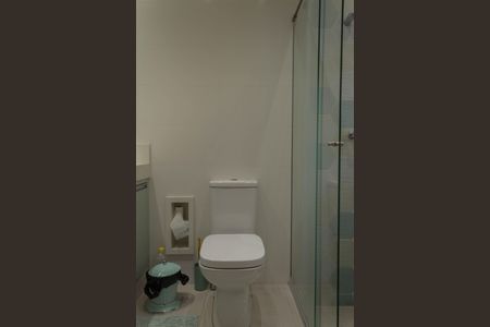 Apartamento à venda com 93m², 2 quartos e 2 vagasBanheiro da Suíte 2