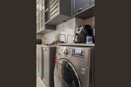 Apartamento à venda com 93m², 2 quartos e 2 vagasÁrea de Serviço