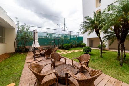 Apartamento à venda com 204m², 4 quartos e 4 vagas Apartamento à venda com 204m², 4 quartos e 4 vagasQuadra de tênis