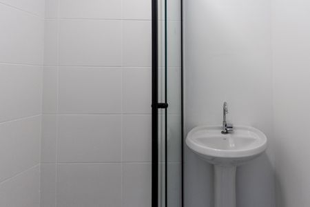 Apartamento para alugar com 35m², 2 quartos e sem vaga Apartamento para alugar com 35m², 2 quartos e sem vagaBanheiro Social