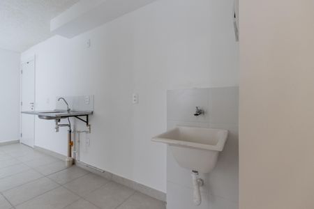 Apartamento para alugar com 35m², 2 quartos e sem vaga Apartamento para alugar com 35m², 2 quartos e sem vagaÁrea de Serviço