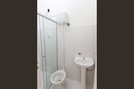 Casa à venda com 250m², 3 quartos e 3 vagas Casa à venda com 250m², 3 quartos e 3 vagasbanheiro social 1 / casa 2