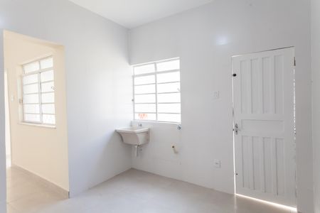 Casa à venda com 250m², 3 quartos e 3 vagas Casa à venda com 250m², 3 quartos e 3 vagasCozinha