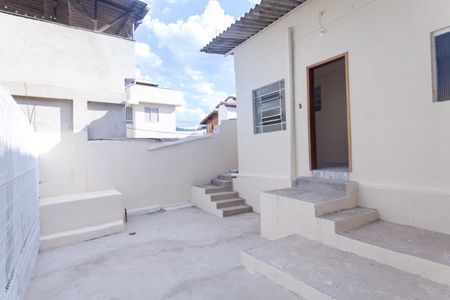 Casa à venda com 250m², 3 quartos e 3 vagas Casa à venda com 250m², 3 quartos e 3 vagasfacahda casa 2