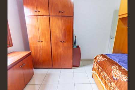 Casa à venda com 132m², 3 quartos e 2 vagas Casa à venda com 132m², 3 quartos e 2 vagasQuarto 2