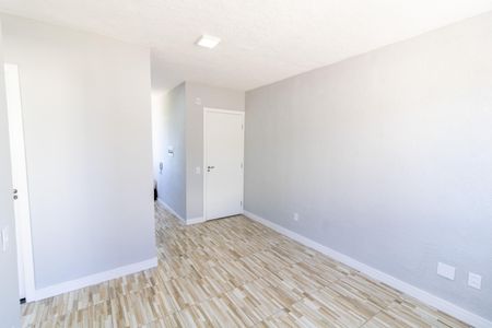 Sala de apartamento à venda com 2 quartos, 40m² em Cavalhada, Porto Alegre