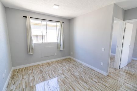 Apartamento à venda com 40m², 2 quartos e 1 vaga Apartamento à venda com 40m², 2 quartos e 1 vagaSala