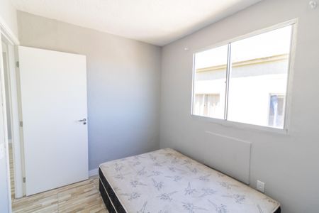 Quarto 1 de apartamento à venda com 2 quartos, 40m² em Cavalhada, Porto Alegre