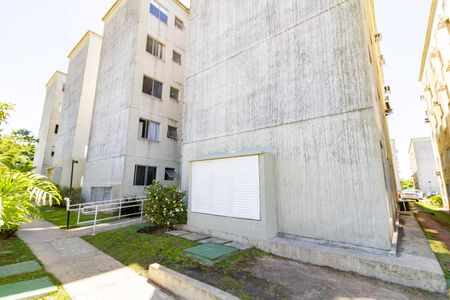 Apartamento à venda com 40m², 2 quartos e 1 vaga Apartamento à venda com 40m², 2 quartos e 1 vagaFachada do bloco