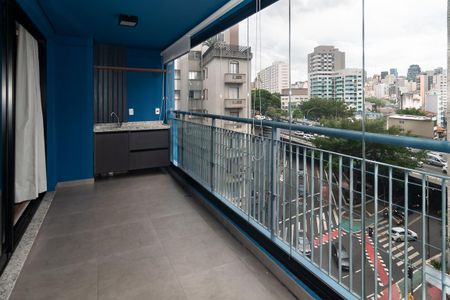 Studio para alugar com 50m², 1 quarto e 1 vaga Studio para alugar com 50m², 1 quarto e 1 vagaVaranda Studio