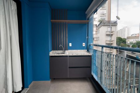 Studio para alugar com 50m², 1 quarto e 1 vaga Studio para alugar com 50m², 1 quarto e 1 vagaVaranda Studio