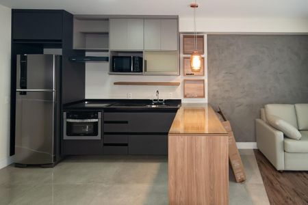 Studio para alugar com 50m², 1 quarto e 1 vaga Studio para alugar com 50m², 1 quarto e 1 vagaStudio