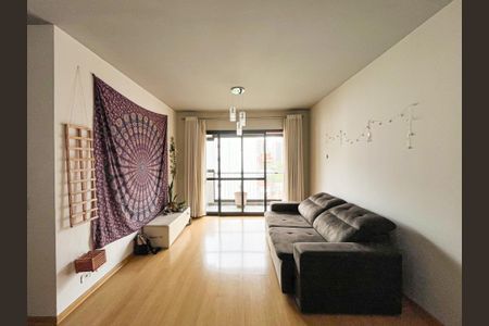 Apartamento à venda com 90m², 3 quartos e 2 vagasSala