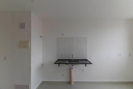 Sala/Cozinha de apartamento para alugar com 1 quarto, 25m² em Vila Prudente, São Paulo
