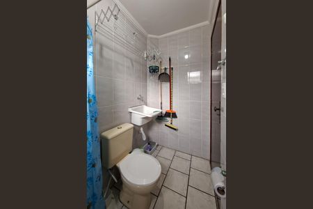 Banheiro de apartamento para alugar com 0 quarto, 25m² em Cidade Ocian, Praia Grande