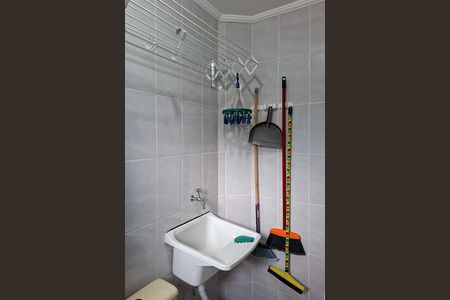Banheiro de apartamento para alugar com 0 quarto, 25m² em Cidade Ocian, Praia Grande