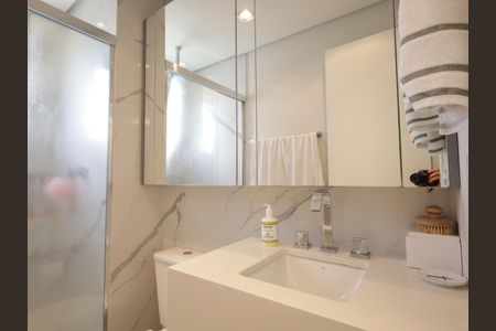 Apartamento à venda com 91m², 2 quartos e 2 vagasBanheiro da Suíte 1