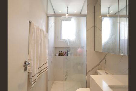 Apartamento à venda com 91m², 2 quartos e 2 vagasBanheiro da Suíte 1