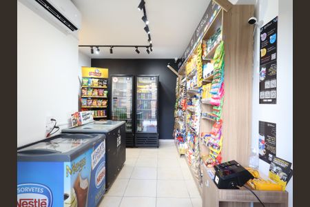 Apartamento à venda com 91m², 2 quartos e 2 vagasMIni Mercado