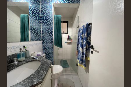 Apartamento à venda com 75m², 3 quartos e 2 vagas Apartamento à venda com 75m², 3 quartos e 2 vagasBanheiro Social