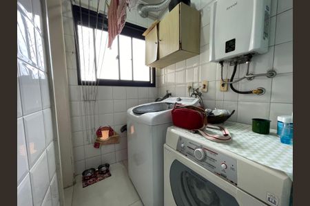 Apartamento à venda com 75m², 3 quartos e 2 vagas Apartamento à venda com 75m², 3 quartos e 2 vagasÁrea de Serviço