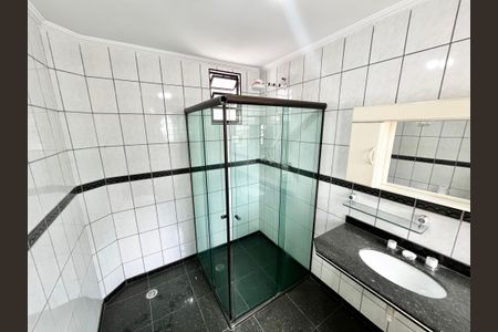 Casa para alugar com 120m², 3 quartos e 2 vagasBanheiro