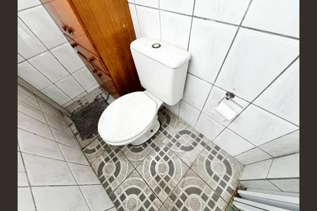 Casa para alugar com 120m², 3 quartos e 2 vagasBanheiro de serviço