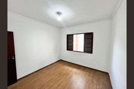 Casa para alugar com 120m², 3 quartos e 2 vagasQuarto 3