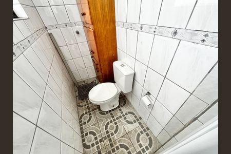 Casa para alugar com 120m², 3 quartos e 2 vagasBanheiro de serviço