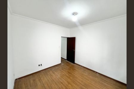 Casa para alugar com 120m², 3 quartos e 2 vagasQuarto 3