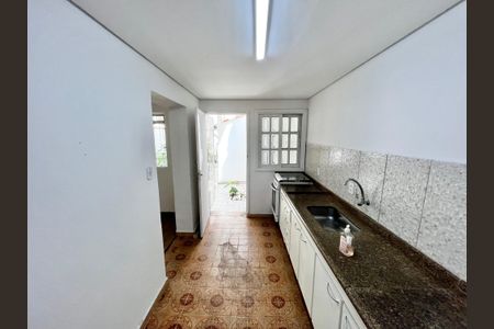 Casa para alugar com 120m², 3 quartos e 2 vagasCozinha