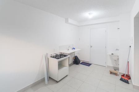 Apartamento para alugar com 32m², 2 quartos e sem vaga Apartamento para alugar com 32m², 2 quartos e sem vagaSala/Cozinha