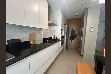 Apartamento à venda com 114m², 3 quartos e 2 vagasCozinha 