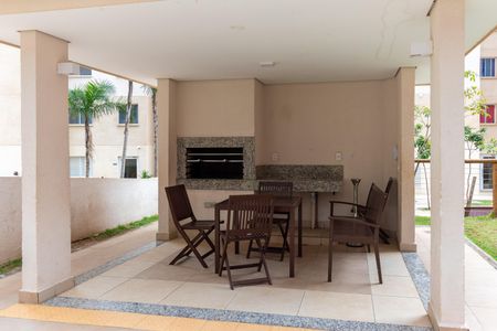 Apartamento para alugar com 44m², 2 quartos e sem vagaÁrea comum - Churrasqueira