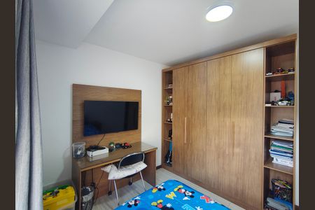 Casa de condomínio à venda com 160m², 3 quartos e 1 vaga