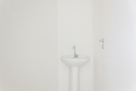 Apartamento para alugar com 34m², 2 quartos e sem vaga Apartamento para alugar com 34m², 2 quartos e sem vagaBanheiro