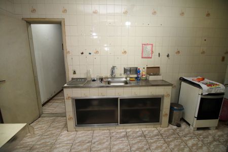 Casa para alugar com 90m², 2 quartos e 1 vagaCozinha