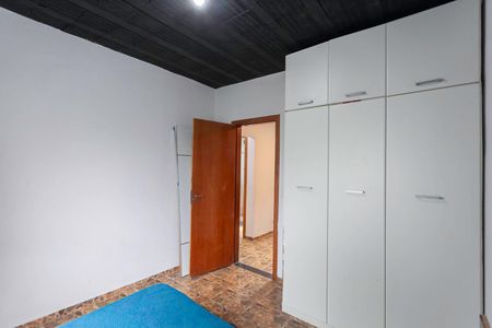 Casa à venda com 430m², 5 quartos e 2 vagas Casa à venda com 430m², 5 quartos e 2 vagasCasa 1 - Quarto 3