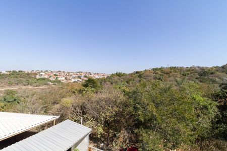 Casa à venda com 430m², 5 quartos e 2 vagas Casa à venda com 430m², 5 quartos e 2 vagasCasa 3 - Terraço - Vista