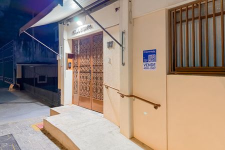 Apartamento à venda com 41m², 2 quartos e 1 vagaFachada + Plaquinha